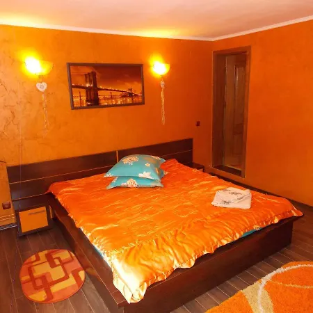 Deni Guest house